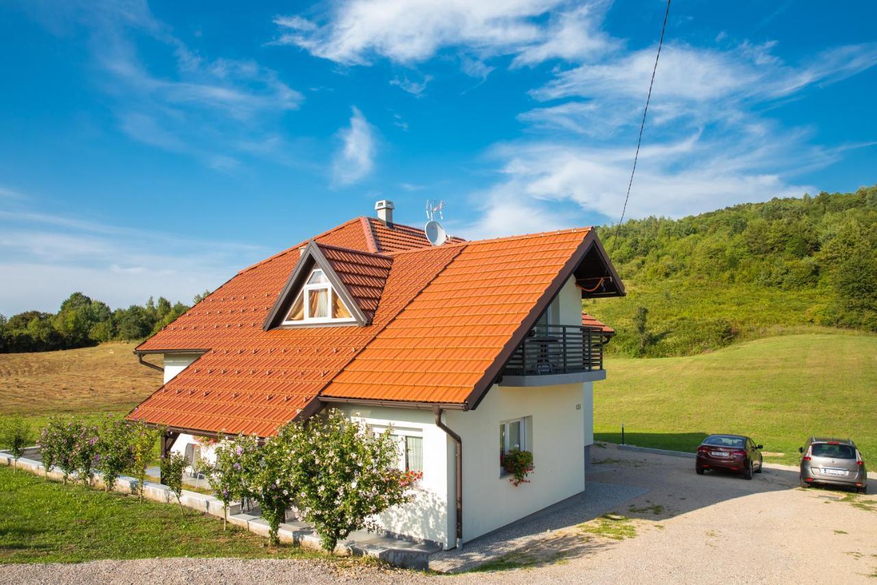 Apartmani Leptir Rakovica Exterior foto